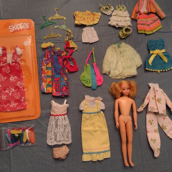 Doll Clothing & Accessories Set - Mixed Bright Colors - Picture 13 of 13